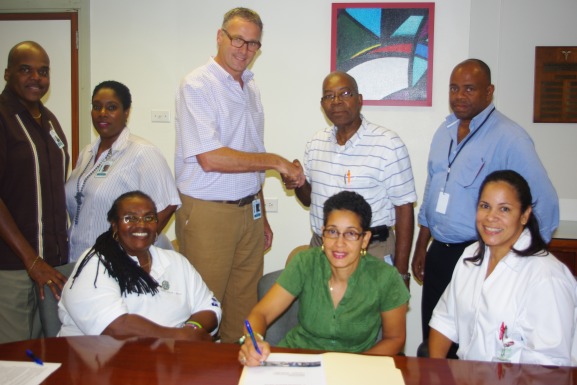 SMMC and WIHCUA sign new Collective Labour Agreement
