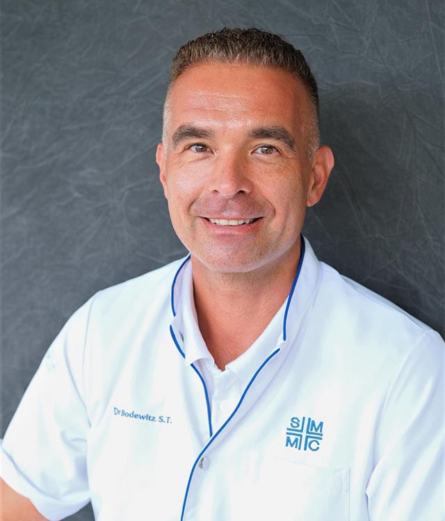 Dr. Sander Bodewitz - Radiologist